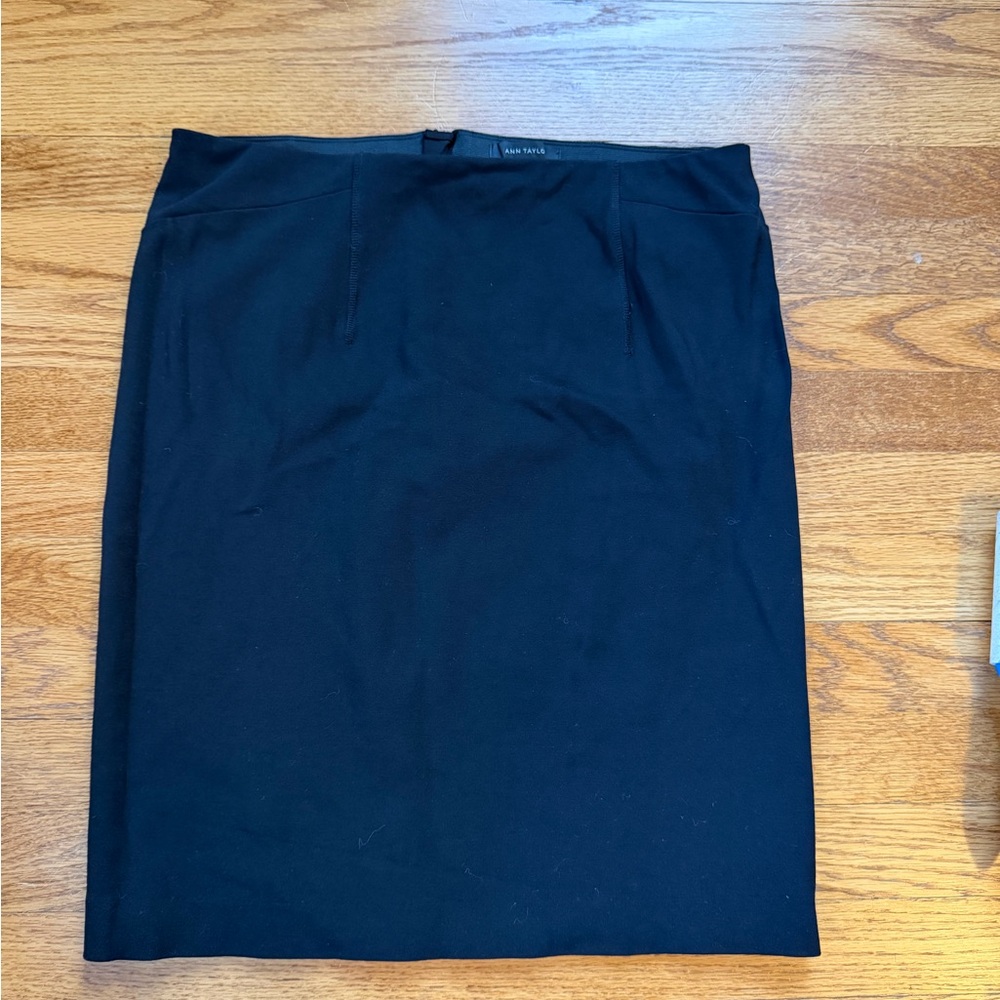 Ann Taylor Elegant Black Pencil Skirt